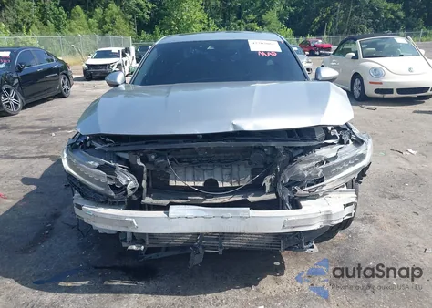 2018 Honda Accord Touring z USA, uszkodzony, nr VIN 1HGCV1F95JA144599